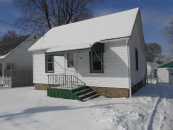 233 Alta Vista Terr, Creve Coeur, IL 61610 