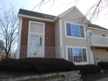 321 Rosebud Ct #321, Bolingbrook, IL 60440 