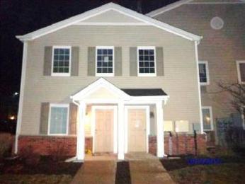 122-l Bertram Dr, Yorkville, IL 60560 