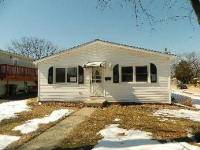 70 N Idlewild Ave, Mundelein, IL 60060 