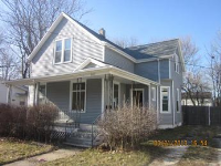 607 W Oakland Ave, Bloomington, IL 61701 