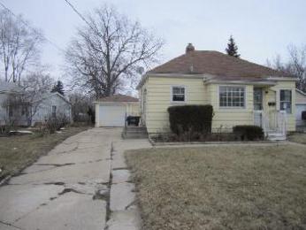 1030 Porter Street, Waukegan, IL 60085 