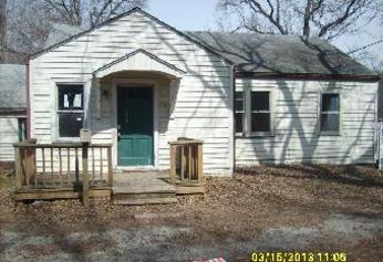 718 Barton St, Mount Vernon, IL 62864 