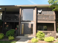 560 Somerset Lane Unit 2, Crystal Lake, IL 60014 