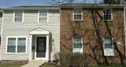 1822 Flintshire Dr, Schaumburg, IL 60194 