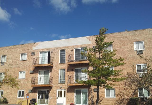 139 Elk Trail Unit 236, Carol Stream, IL 60188 