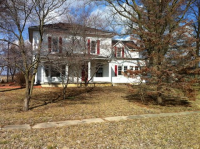 316 North Main Street, Owaneco, IL 62555 