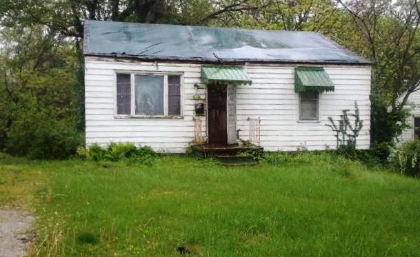 2427 Gillis Streeet, Alton, IL 62002 