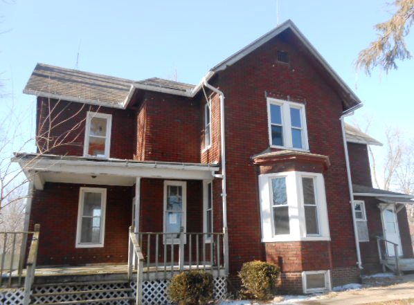 607 Maple St, Seaton, IL 61476 