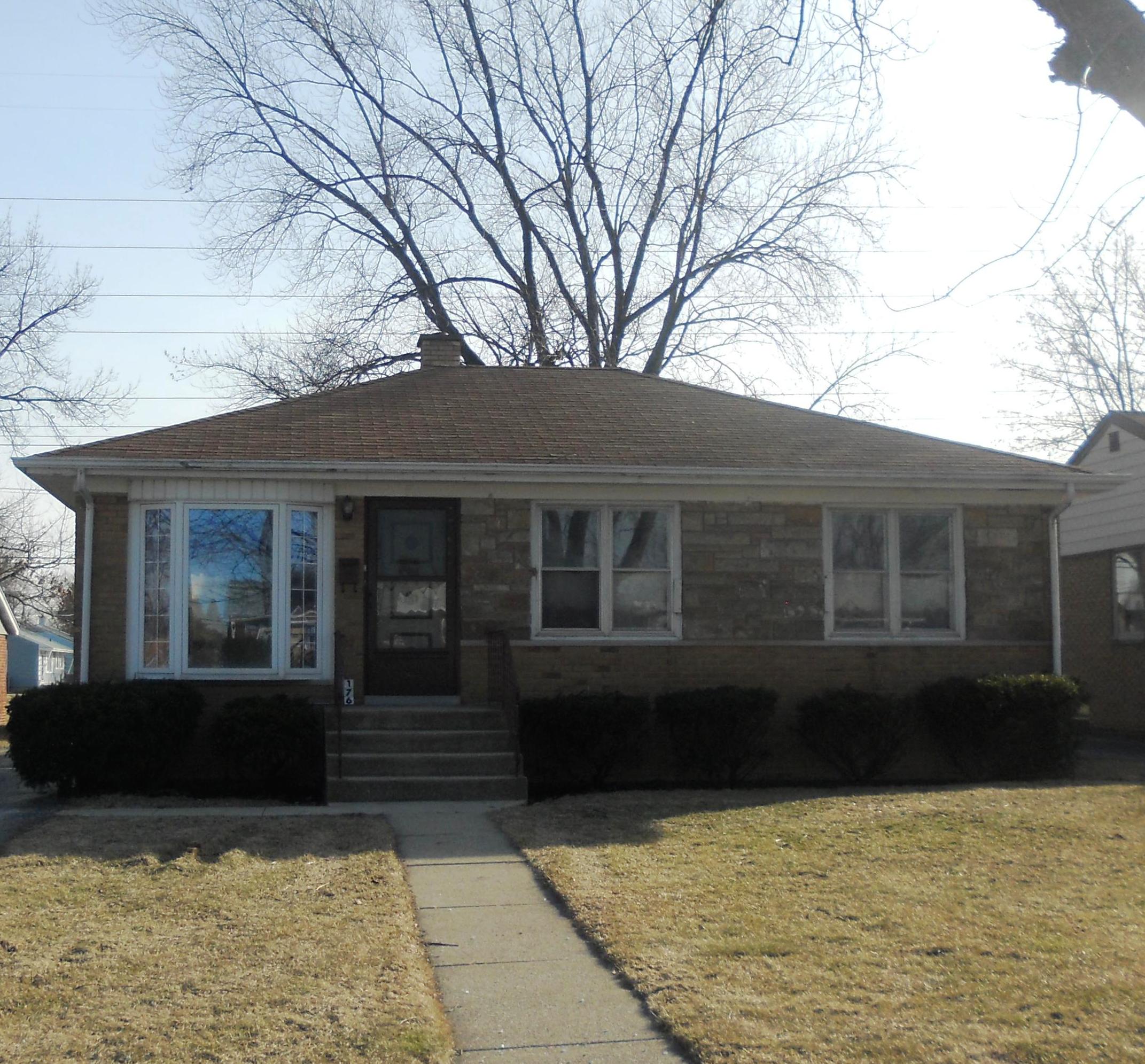 176 W 29th Pl, South Chicago Heights, IL 60411 