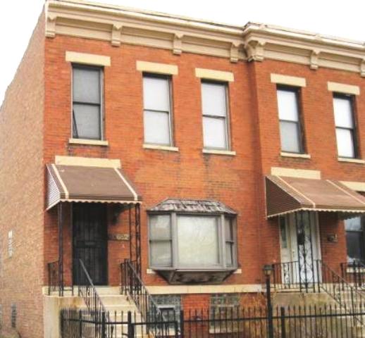 652 East Bowen Avenue, Chicago, IL 60653 