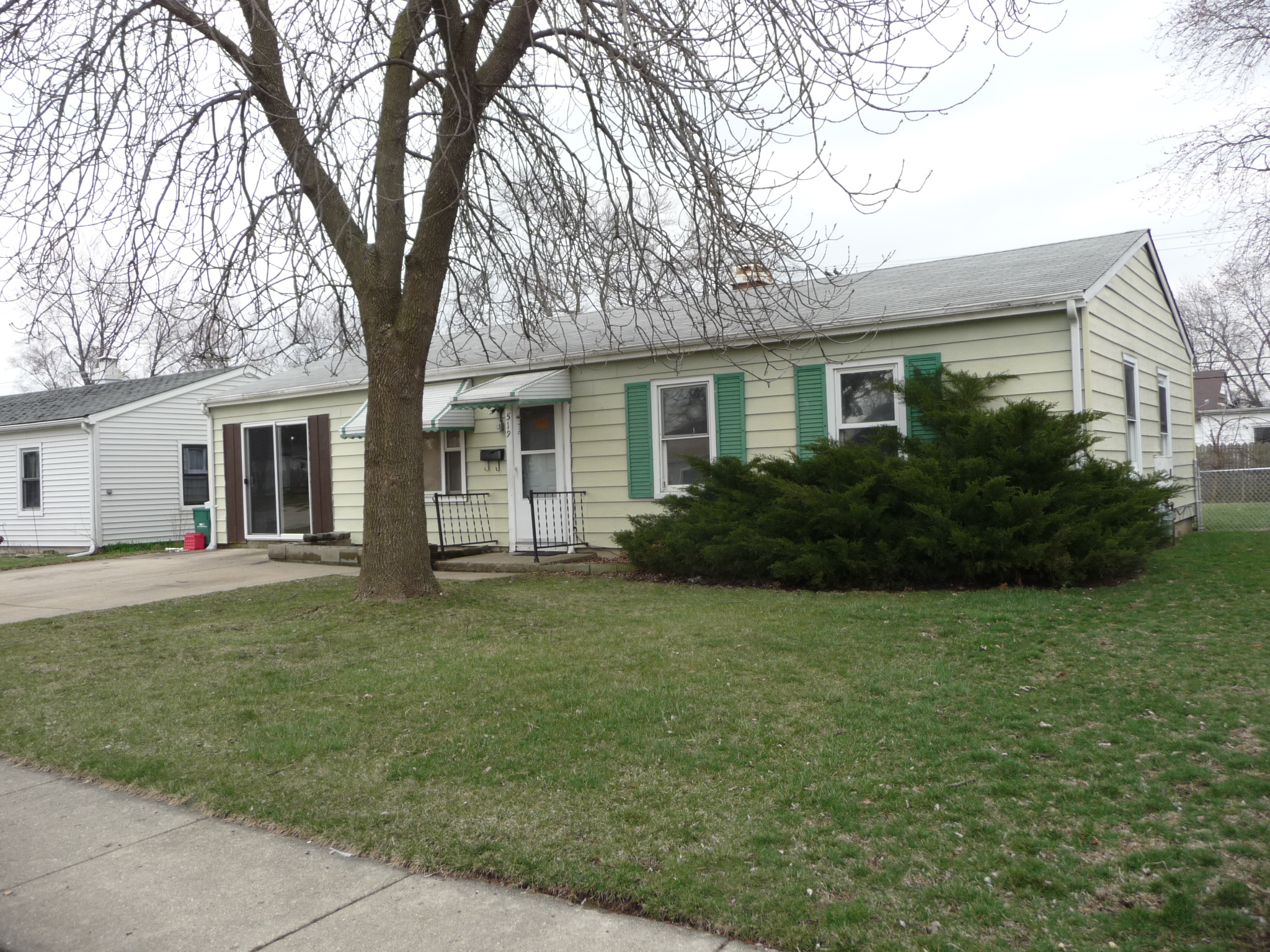 519 Fenton Avenue, Romeoville, IL 60446 