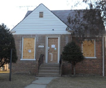 8833 S Parnell Ave, Chicago, IL 60620 