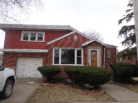 8825 S California Ave, Evergreen Park, IL 60805 