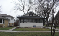 1057 Greenview Ave, Des Plaines, IL 60016 