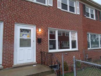 9529 Sumac Road, Des Plaines, IL 60016 