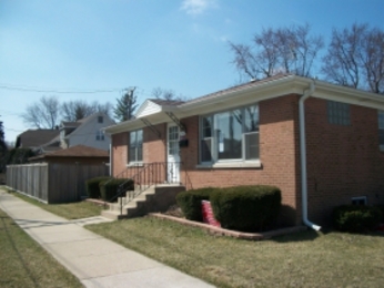 9301 Lincoln Ave, Brookfield, IL 60513 