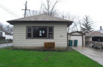 555 Ross St, Joliet, IL 60435 