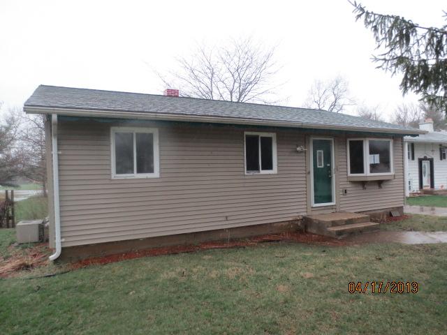 3407 New England Dr, Rockford, IL 61109 