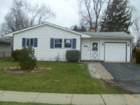 327 Tulsa Ave, Carpentersville, IL 60110 