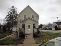 474 Watson St, Aurora, IL 60505 