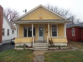 372 N Union St, Aurora, IL 60505 