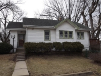 2617 N Missouri Ave, Peoria, IL 61603 