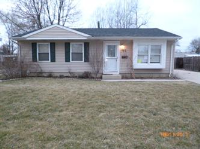 752 Hillcrest Dr, Romeoville, IL 60446 