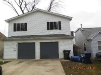 422 Kenwood Dr, Round Lake Park, IL 60073 