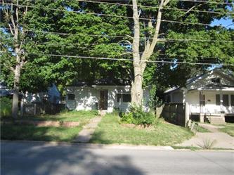 439 10th Street, Silvis, IL 61282 