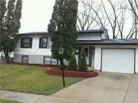 76 Petrie Cir, Streamwood, IL 60107 