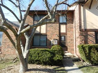 18 W 020 Lowell Lane, Villa Park, IL 60181 