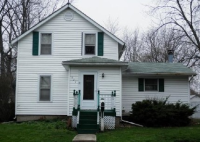 624 Grant St, Chenoa, IL 61726 