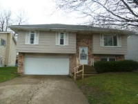 3522 N Redstart Dr, Decatur, IL 62526 