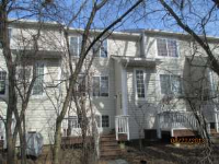 16 S. Macgillis Dr., Round Lake, IL 60073 