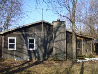 1821 Lake Ridge West Rd, Monticello, IL 61856 