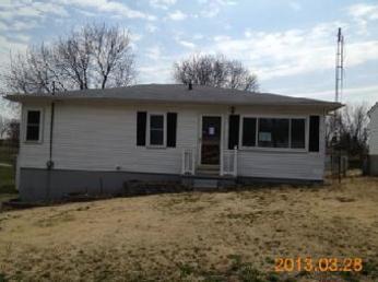 106 Wagon Wheel Dr, Ellis Grove, IL 62241 