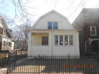7609 S Bennett Ave, Chicago, IL 60649 