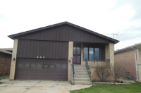 660 Escanaba Ave, Calumet City, IL 60409 