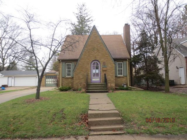 1707 E Gate Pkwy, Rockford, IL 61108 