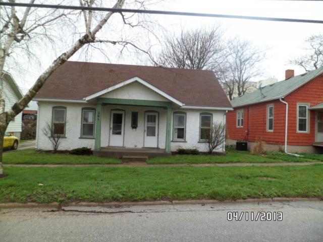 301 S Mcclun St, Bloomington, IL 61701 
