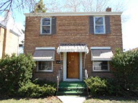 229 Geneva Ave, Bellwood, IL 60104 