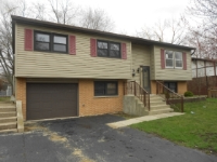 7301 Catalpa Ave, Woodridge, IL 60517 