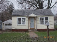 715 Ramona Ter, Machesney Park, IL 61115 