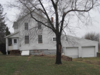 3652 E Lamm Rd, Freeport, IL 61032 