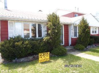 4453 W 87th St, Hometown, IL 60456 