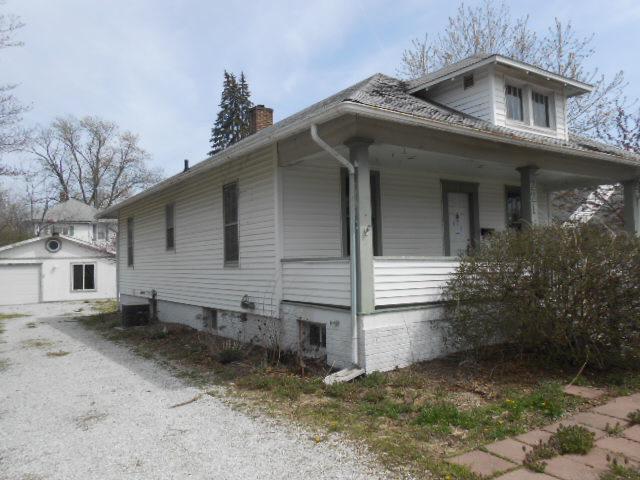 221 S Dudley Street St, Macomb, IL 61455 