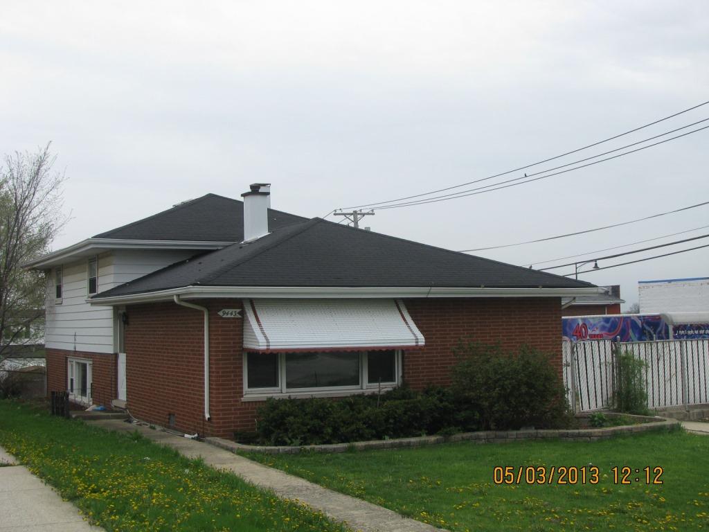 9443 S 81st Ct, Hickory Hills, IL 60457 