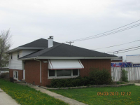 9443 S 81st Ct, Hickory Hills, IL 60457 