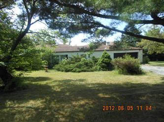 629 W Edgewood Rd, Lombard, IL 60148 